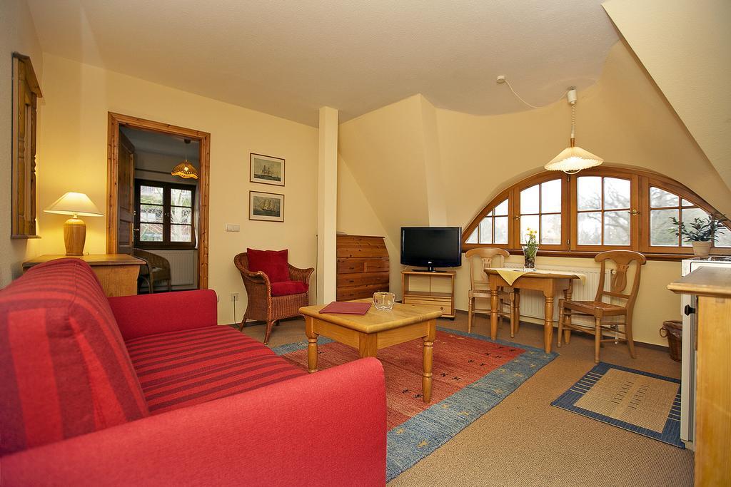 Landhaus Susewind Ahrenshoop Habitación foto